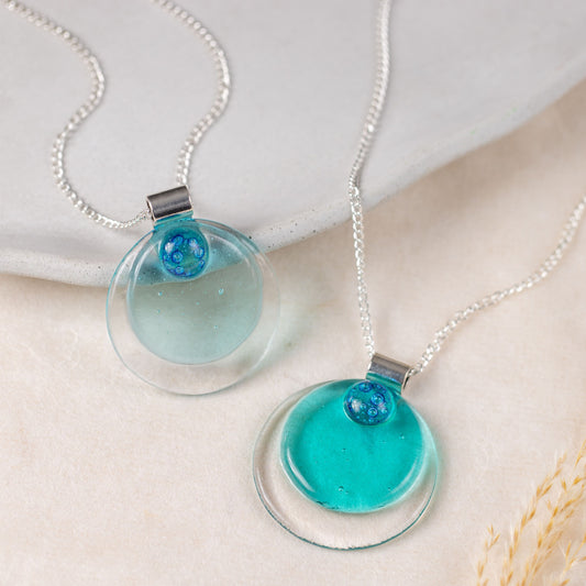 Delicate pastel shades round Deco Pendants