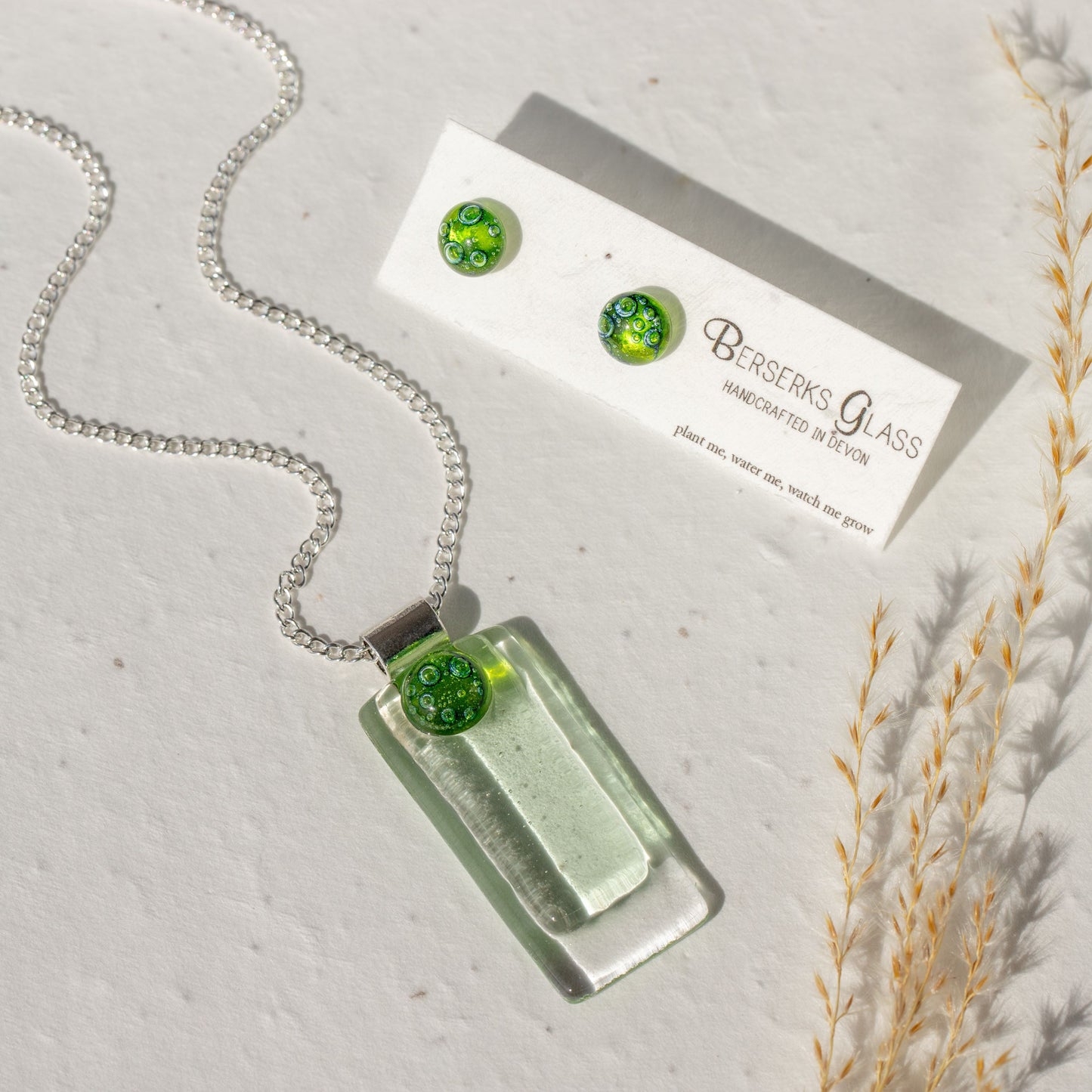 Delicate pastel shades long Deco Pendants