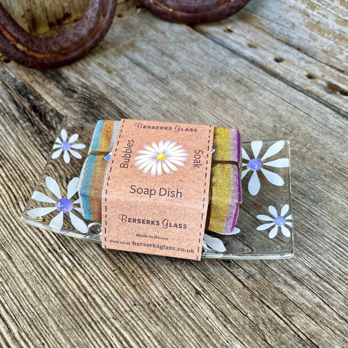 Daisy Soap Dish with Devon Handmade Soap - Lavender