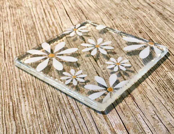 Set of 4 White Daisy Coasters - Clear