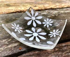 Simply Daisy Ring Dish - Clear
