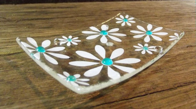 Daisy Soap Dish with Devon Handmade Soap - Aqua