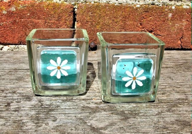 Pair of Little Daisy T-Lights - Aqua