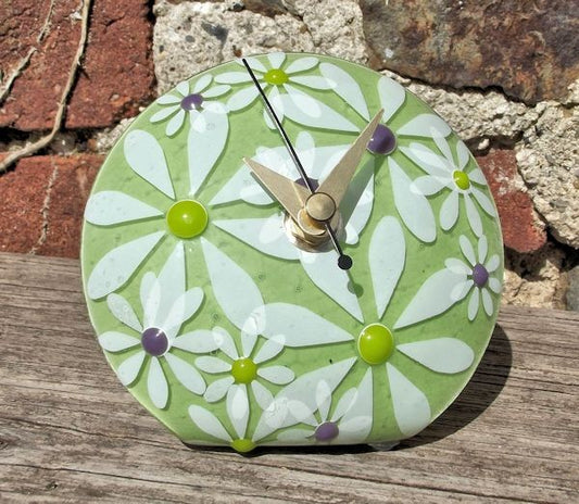 Daisy 'Q' Clock - Lime